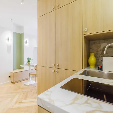 Modern -2p- Near Montmartre Apartment