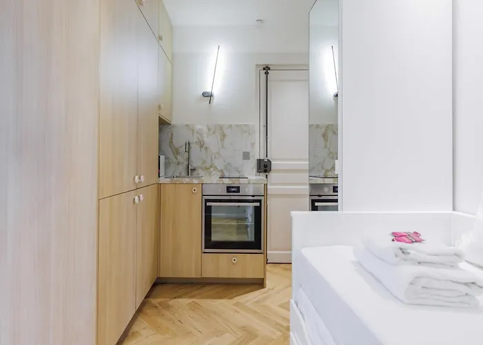 Modern -2p- Near Montmartre Apartment *